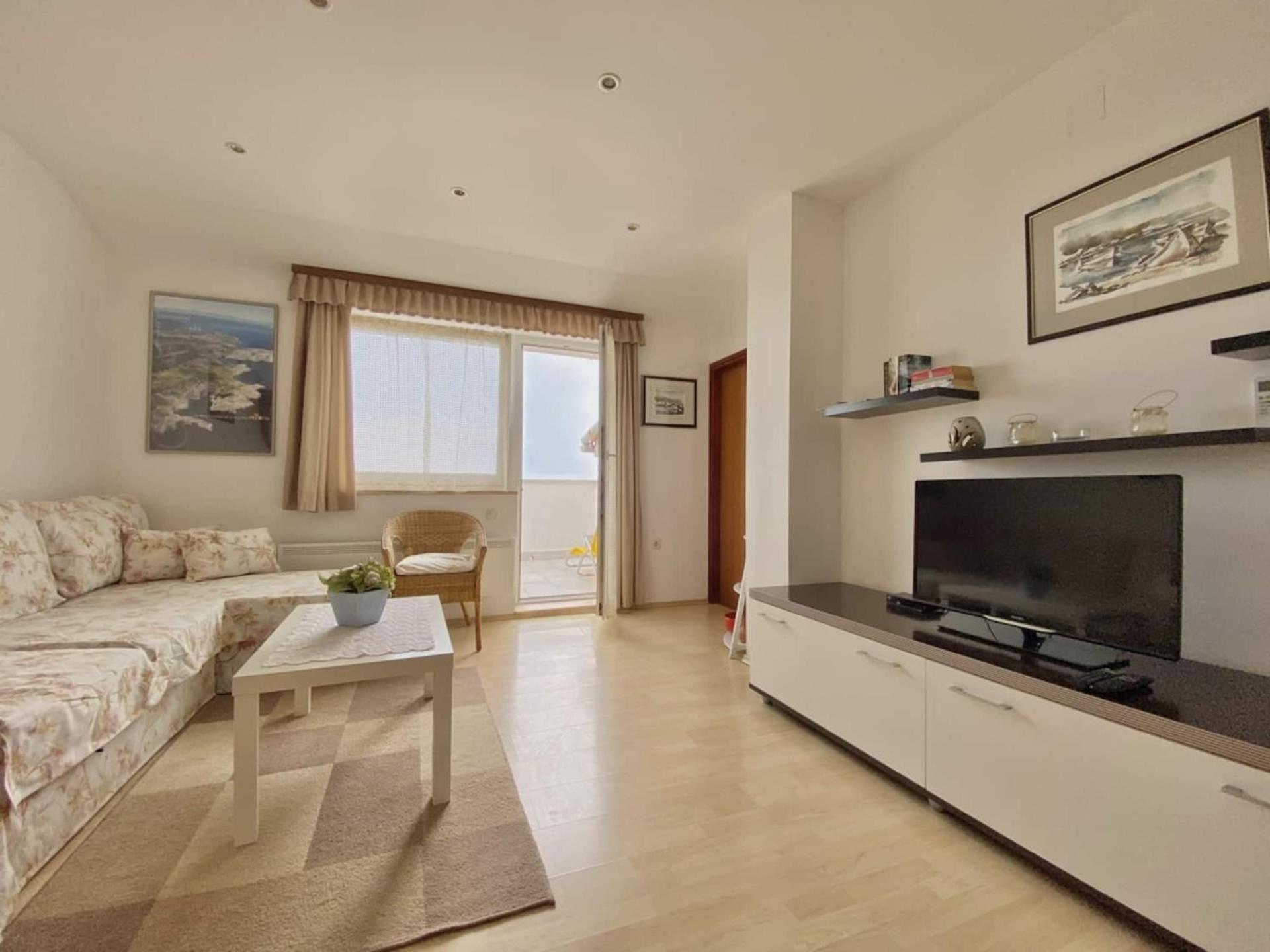 Family Apartments Viva Close To The Beach Krk Town Exterior photo